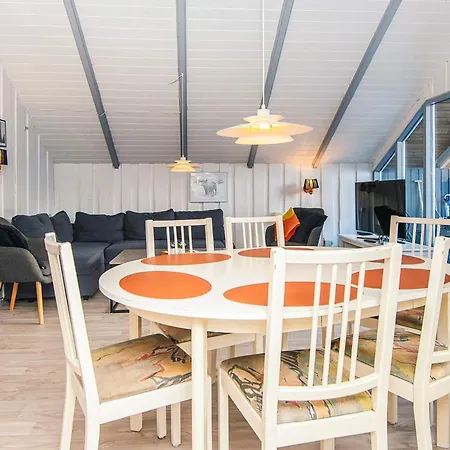 6 Person In Give-by Traum ギブ