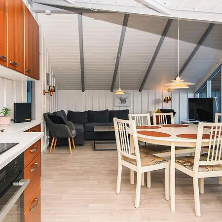 6 Person In Give-by Traum Semesterbostad