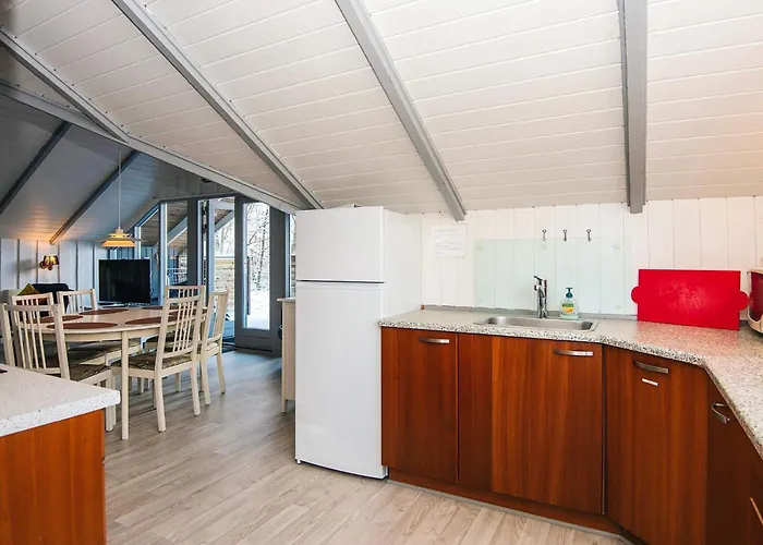 6 Person In Give-by Traum Give